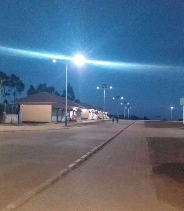 景德镇市非洲科特迪瓦太阳能路灯工程
